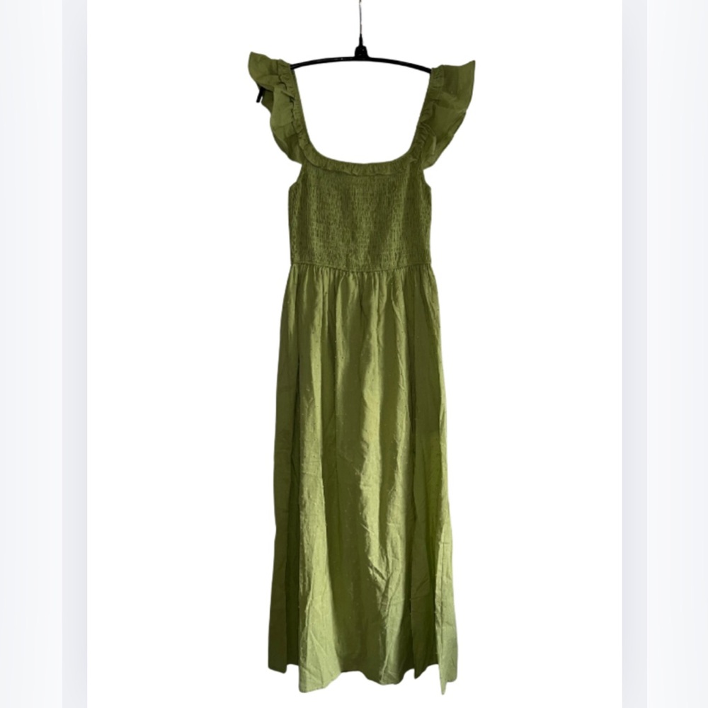 Elegant Green Sleeveless Dress